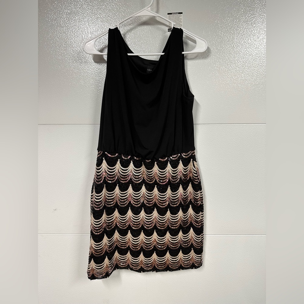 Gorgeous dress for any event!